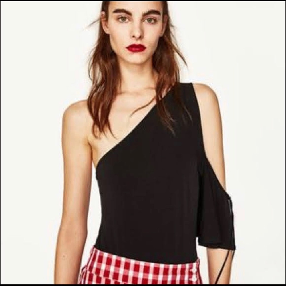 ZARA one shoulder black bodysuit
